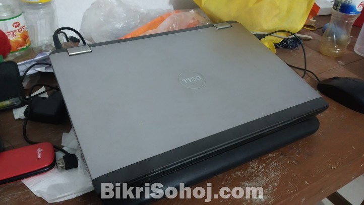 Dell laptop 8/500